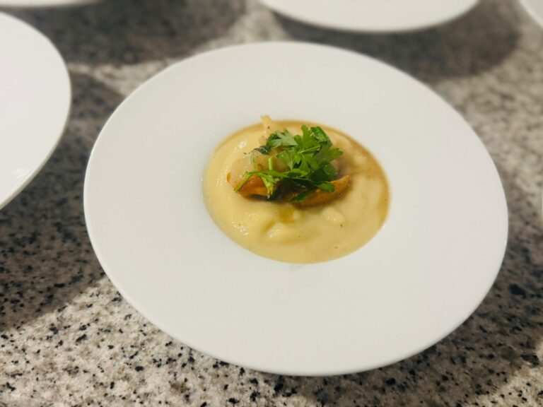 Fine dining plated starter by a private chef